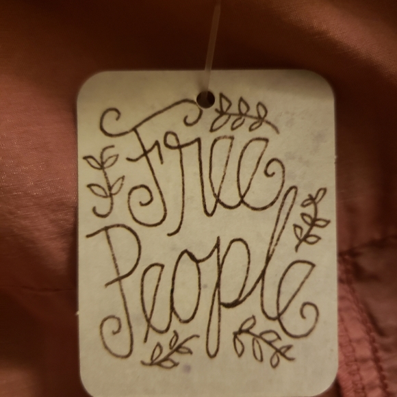 NWT Free People 100% Silk Pink/Salmon Blouse, Medium - Picture 5 of 5